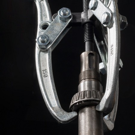 КВТ Съемник механический трехлапковый СМ-210Т 82128 KVT КВТ Съемник механический трехлапковый СМ-210Т 82128 KVT